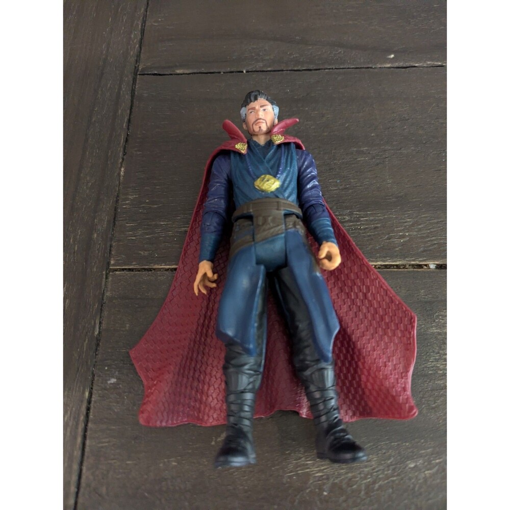 Marvel Legends 6" figure No Way Home DR‎ Strange with Cape